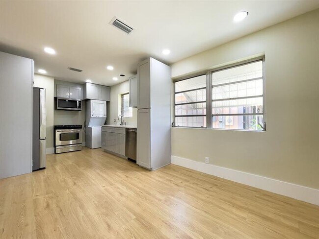 Building Photo - 2287 NW 63rd St