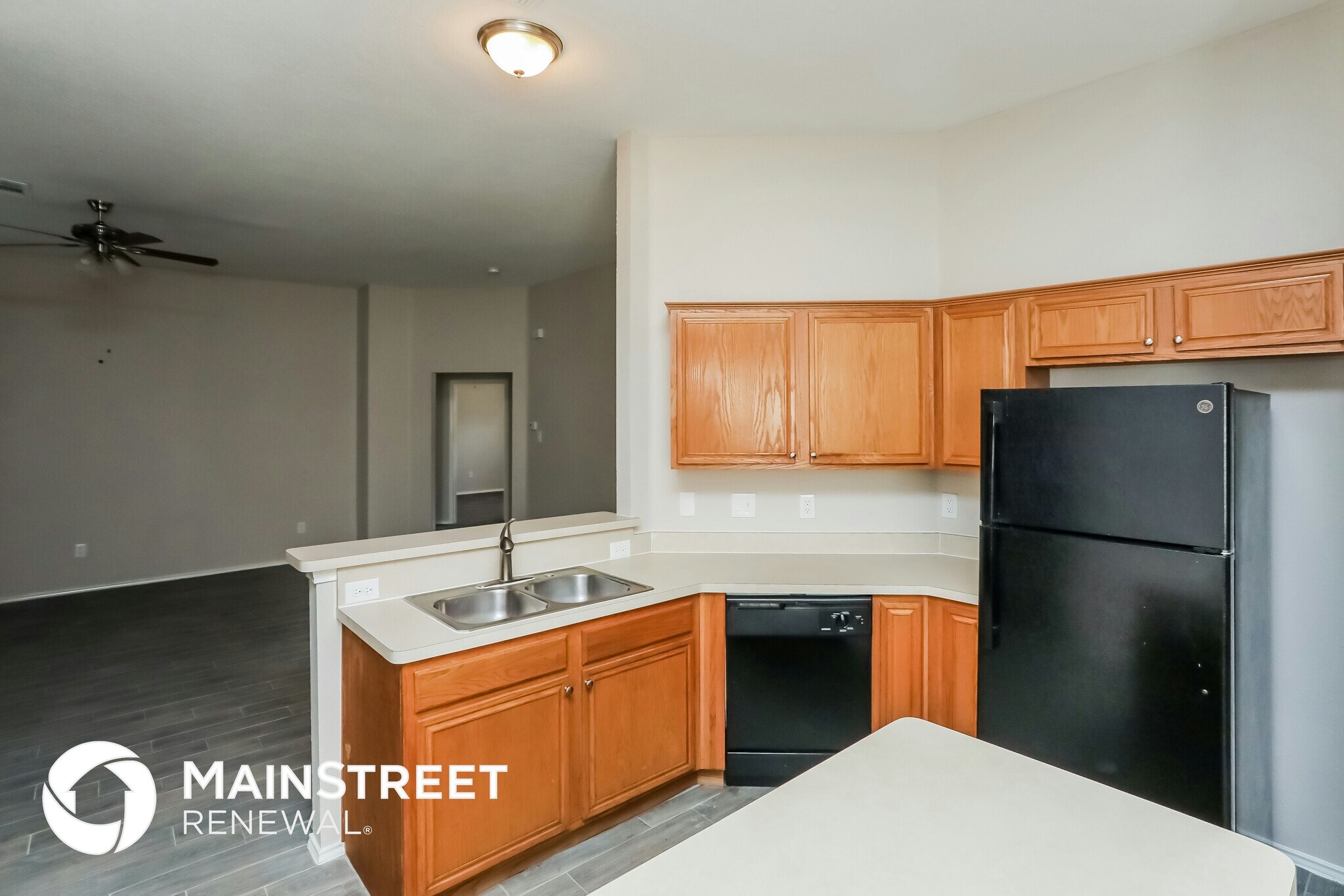 Building Photo - 1146 Weaver St