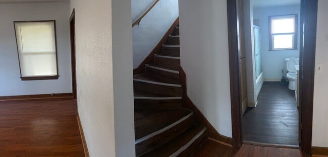 Building Photo - 3bed/1bath house on Homedale Rd.