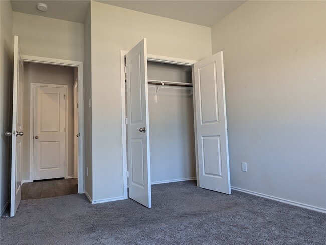 Building Photo - 4431 Stone Ridge Ln