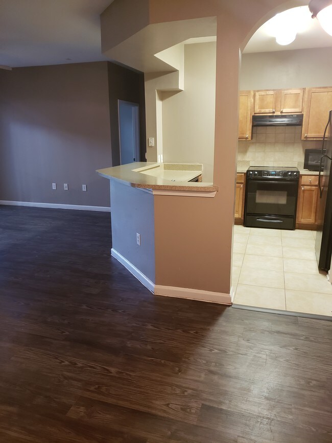 Brookside Gardens Apartments Houston, TX Apartment Finder