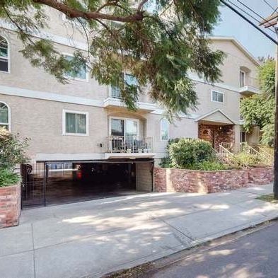 Underground Tandem parking with locked gate - 11337 Nebraska Ave