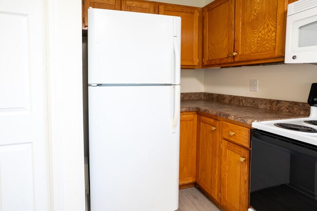 Building Photo - 4303 Cheryl Ct
