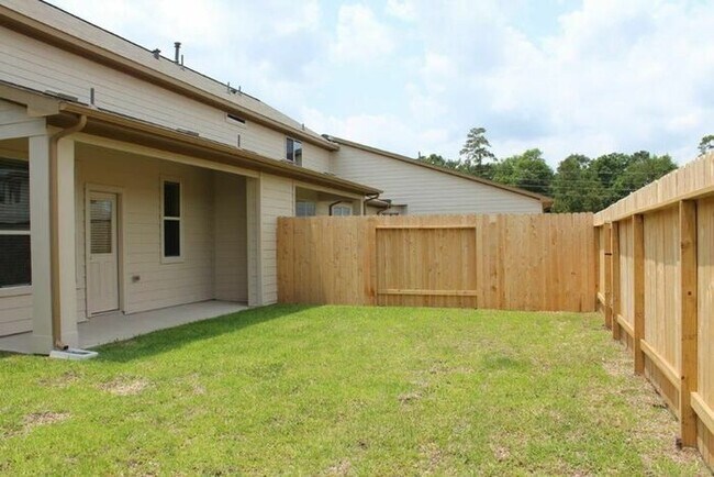 Building Photo - 12327 Dona Lane