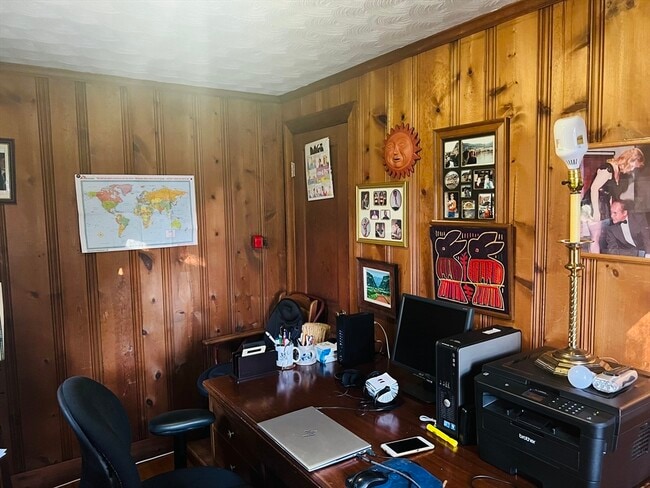 Building Photo - 137 Warwick Rd