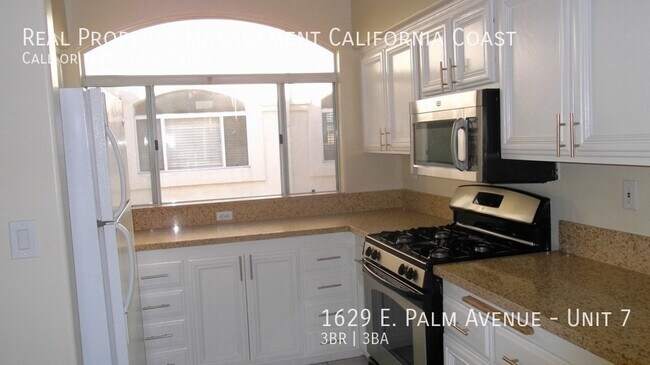 Building Photo - 1629 E Palm Ave