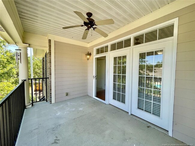 Building Photo - 1931 Dante Ln