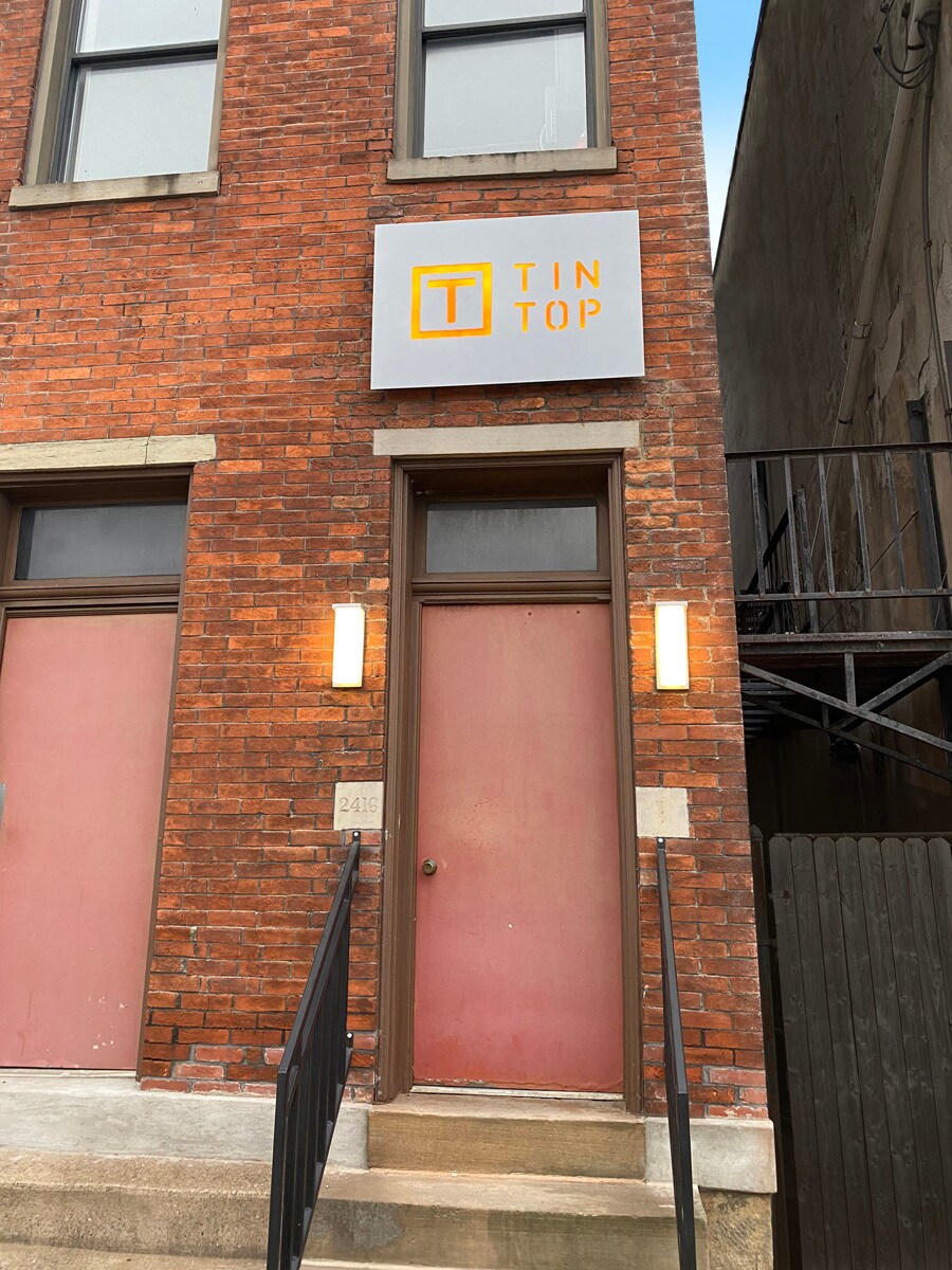 Building Exterior - 2416 E Carson St
