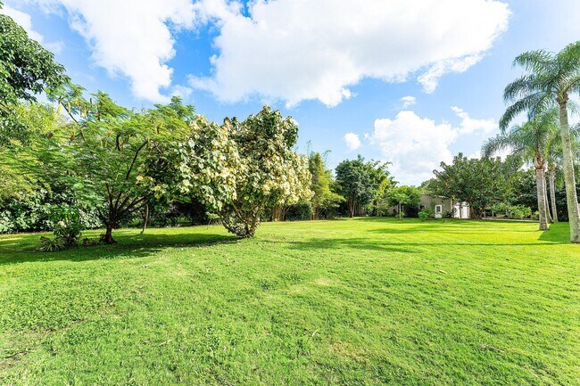 Building Photo - 15316 79th Terrace N