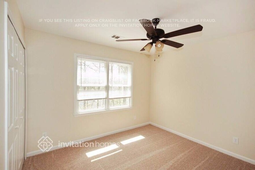 Building Photo - 253 Sedgewick Trail
