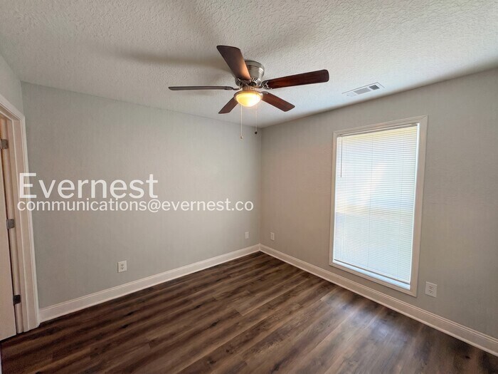 Building Photo - 114 Blanton Ave