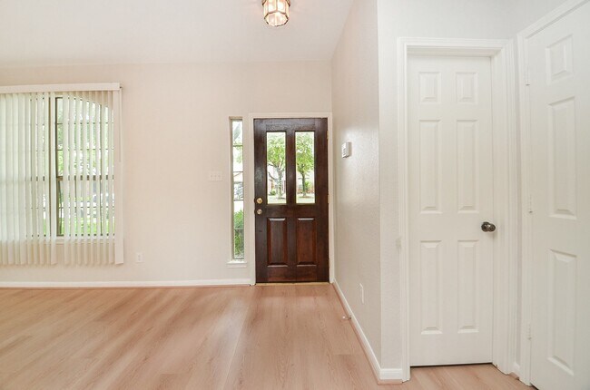 Building Photo - 21534 Tallow Grove Ln