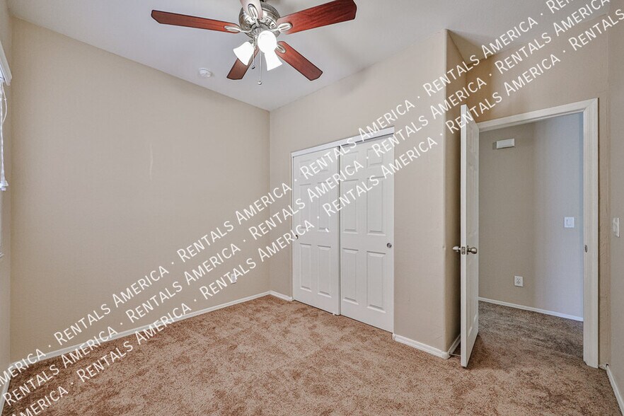 Building Photo - 3416 W la Mirada Dr