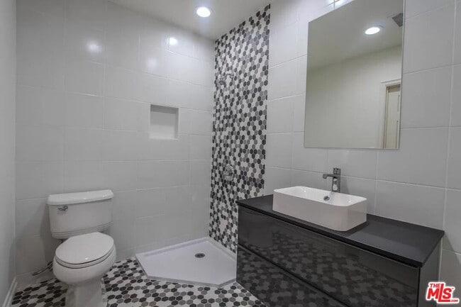 Building Photo - 7701 Norton Ave