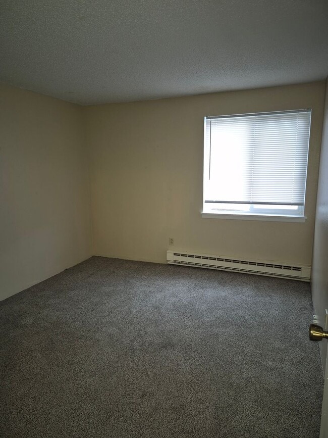 Building Photo - 4413 Val Verde Ct