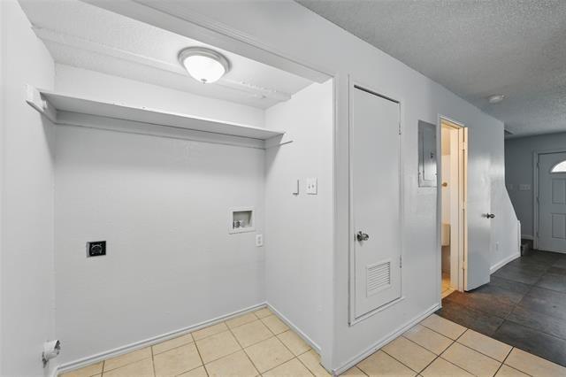 Building Photo - 4923 Miller Ave