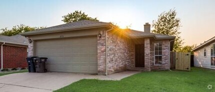 Building Photo - 10536 Towerwood Dr