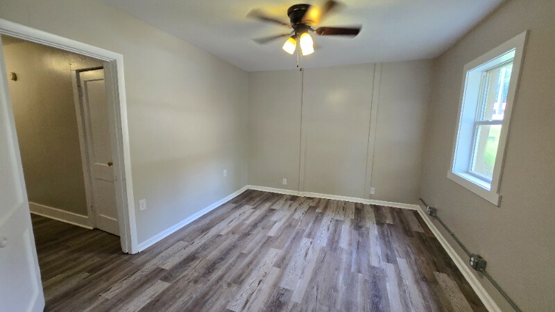 Building Photo - 1507 Golf Club Ln