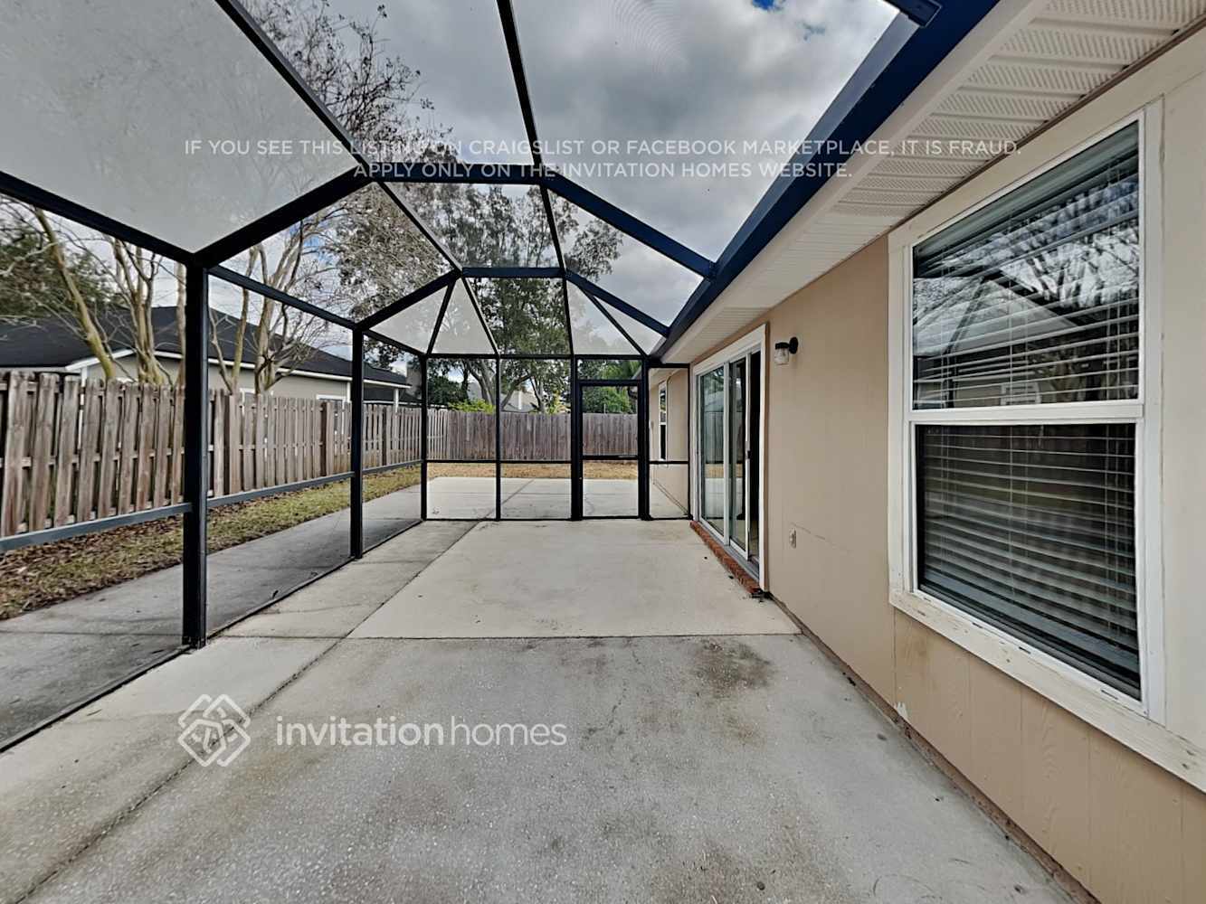 Building Photo - 1335 Ardmore St