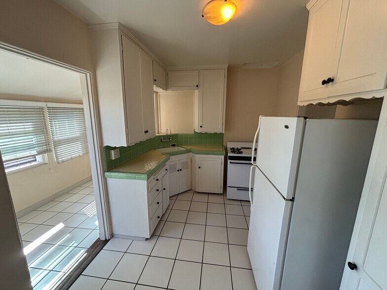 Primary Photo - 2628 A St