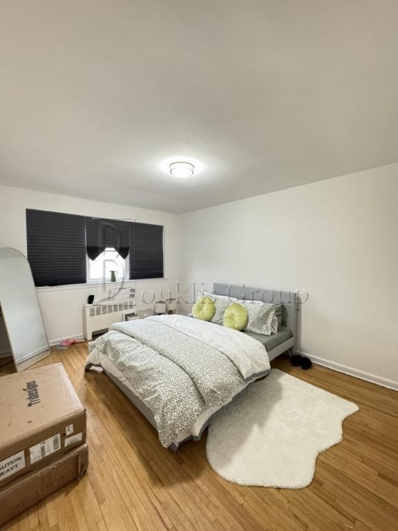 Building Photo - ** RENOVATED ** 3 BED ** 1 BATH ** PRIME LOCATION **