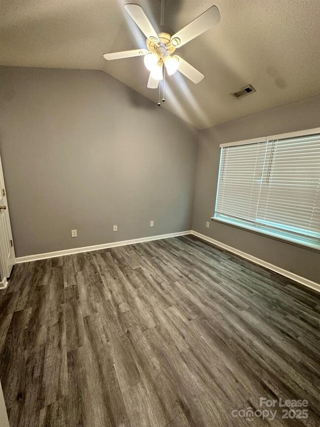 Building Photo - 14303 Tranters Creek Ln