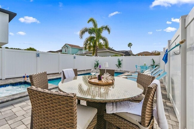 Building Photo - 7464 Gathering Dr