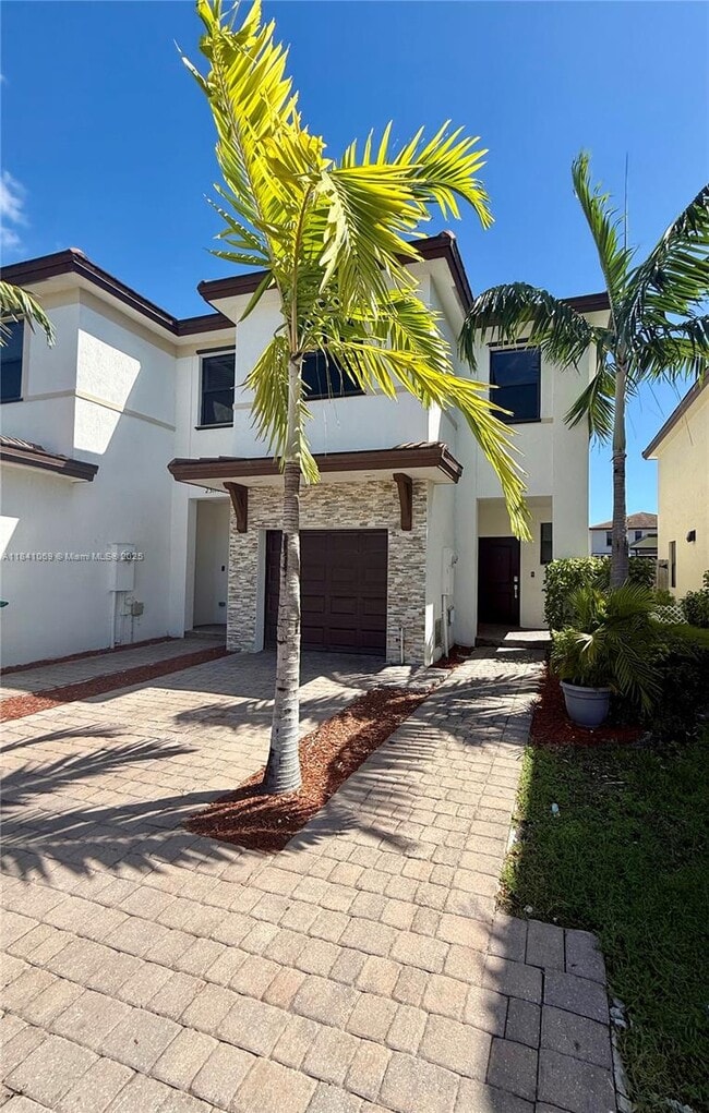 Building Photo - 25123 SW 107th Ct