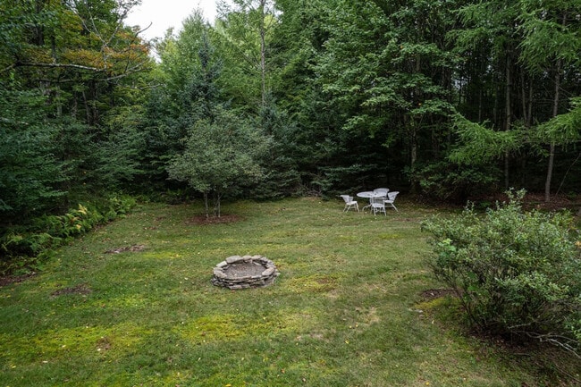 Building Photo - 6 Campbell Estates Rd