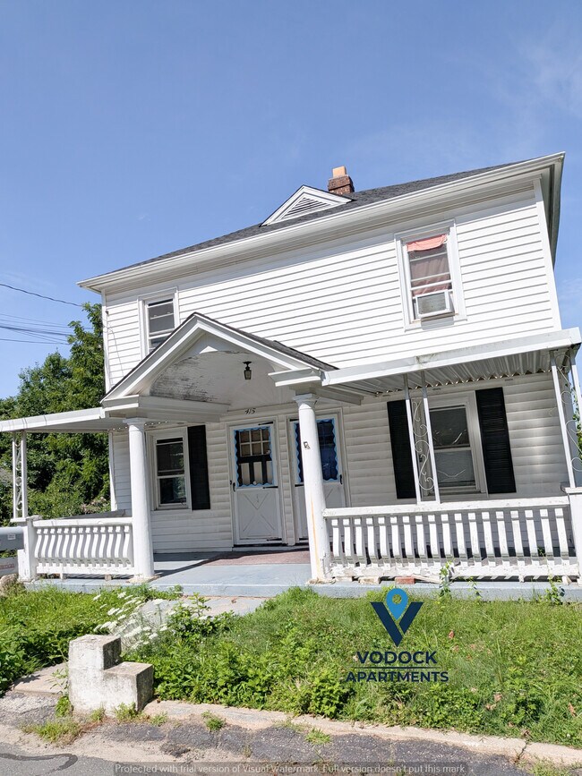 Building Photo - 417 N Walnut St