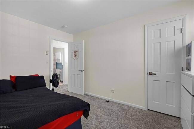 Building Photo - 54 Avella Ct