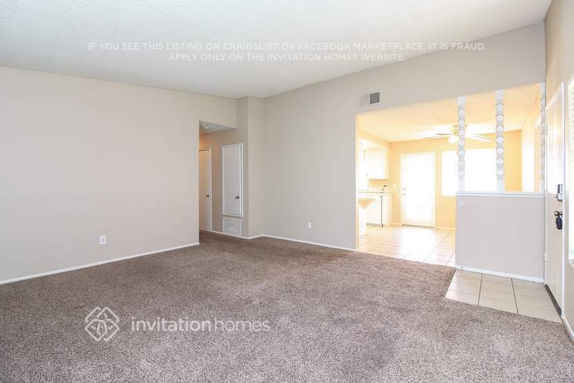 Building Photo - 2505 Belmont Ave W