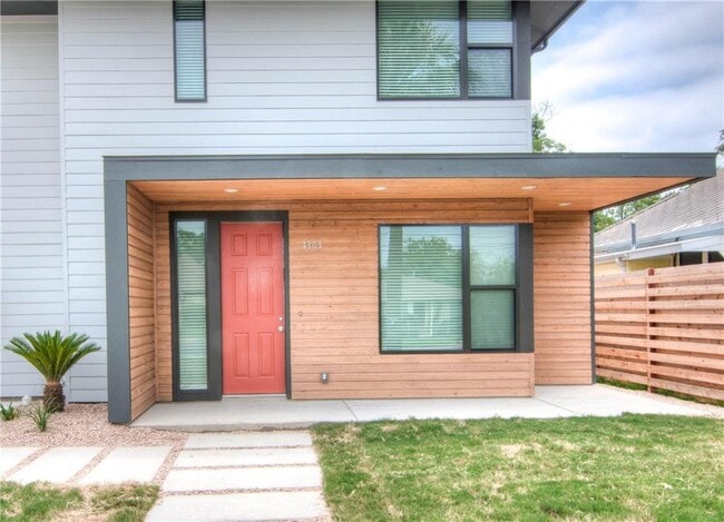 Building Photo - 4303 Red River St