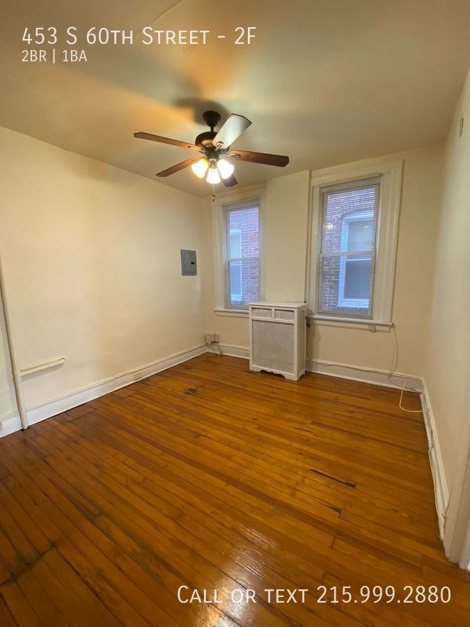 Building Photo - 453 S 60th St