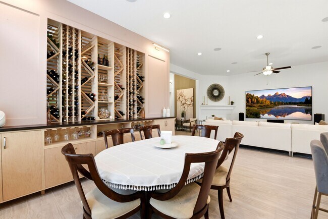 Building Photo - 531 Santa Rosa Hls Dr