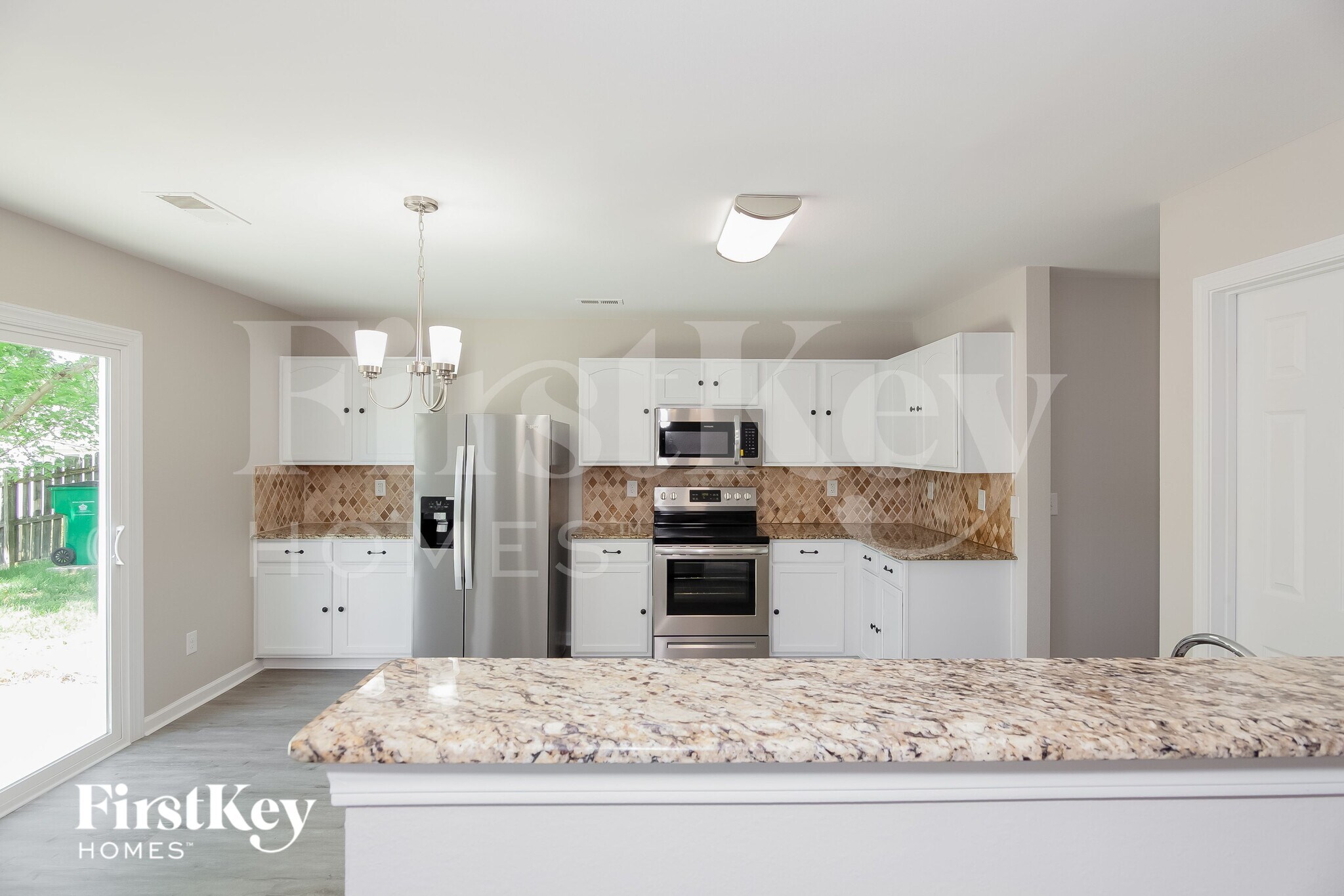 Building Photo - 9838 Bayview Pkwy