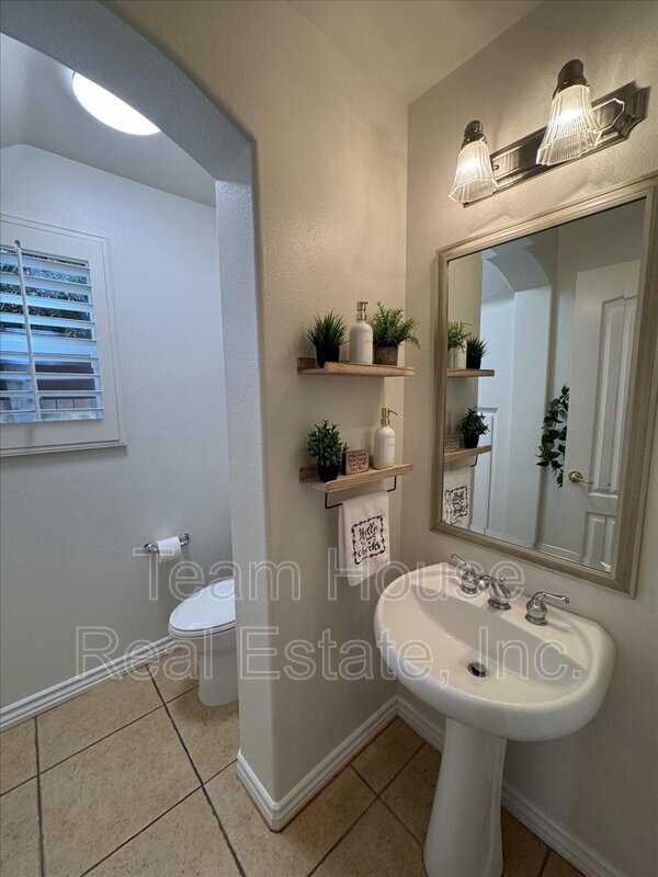 Building Photo - 26734 Via Bellazza