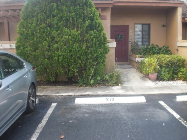 Building Photo - 962 NW 79th Terrace