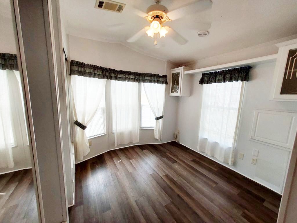 BDRM 1 - 1108 49th Avenue Ter W
