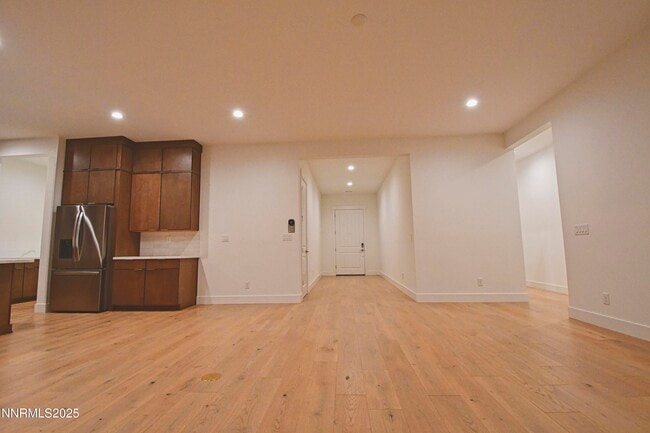 Building Photo - 7587 Calypso Dr