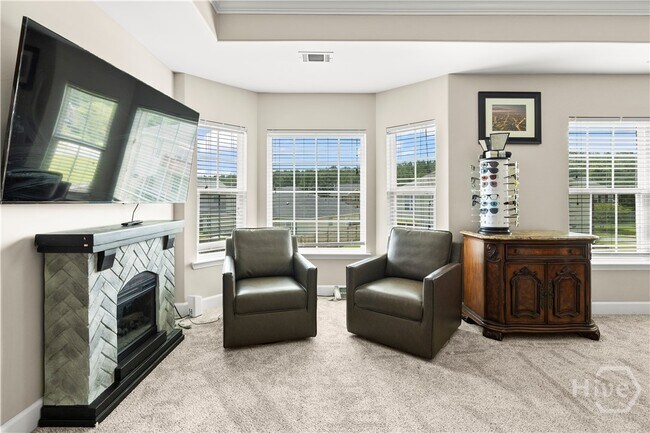 Building Photo - 219 Byron Dr