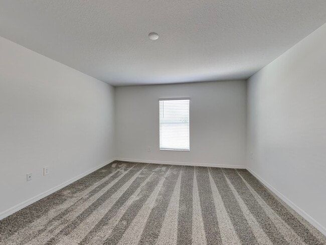 Building Photo - 301 Piave St