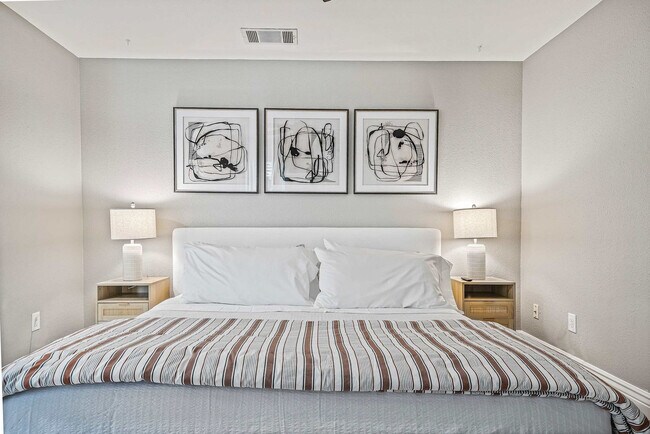 Building Photo - 7108 Dallas Dr