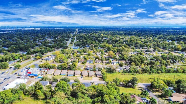 Building Photo - 8126 Jutland Rd