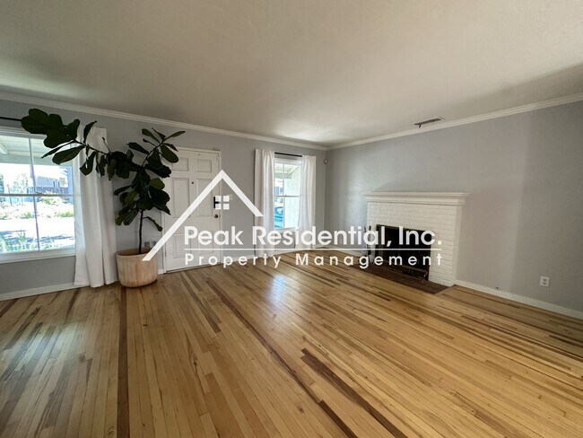 Building Photo - 3 br, 1 bath House - 5200 F Street