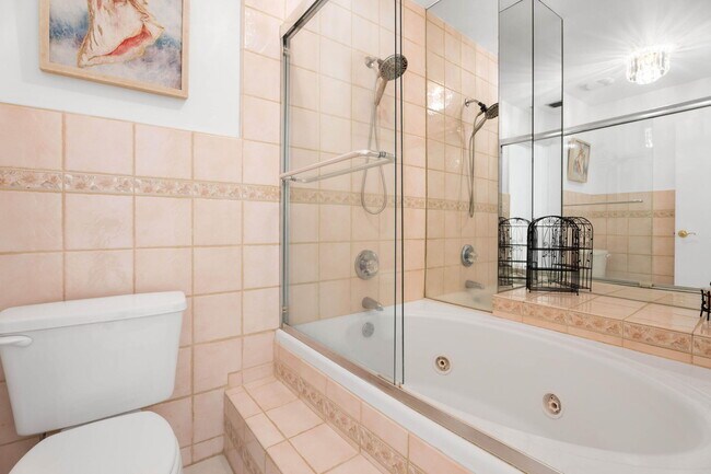 Building Photo - 9900 S Ocean Dr
