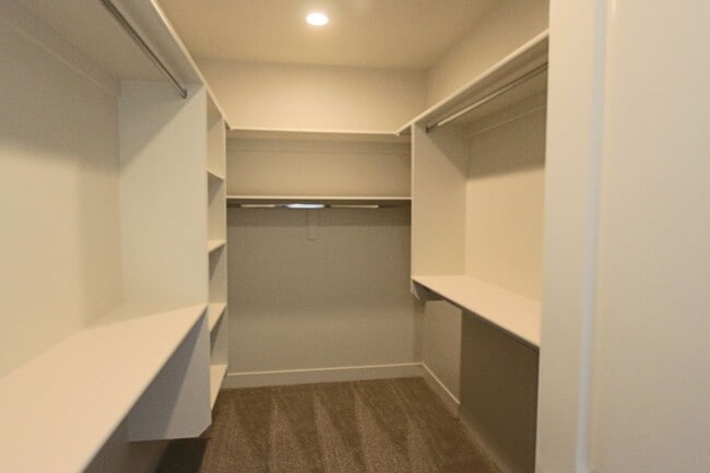 Building Photo - BRAND NEW: 2170+ SQFT and majestic VIEWS