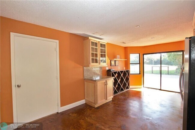 Building Photo - 10134 Boca Woods Ln
