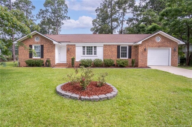 Primary Photo - 401 Southwick Dr