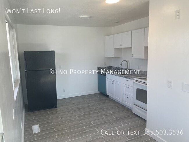 Primary Photo - 1142 West 700 S